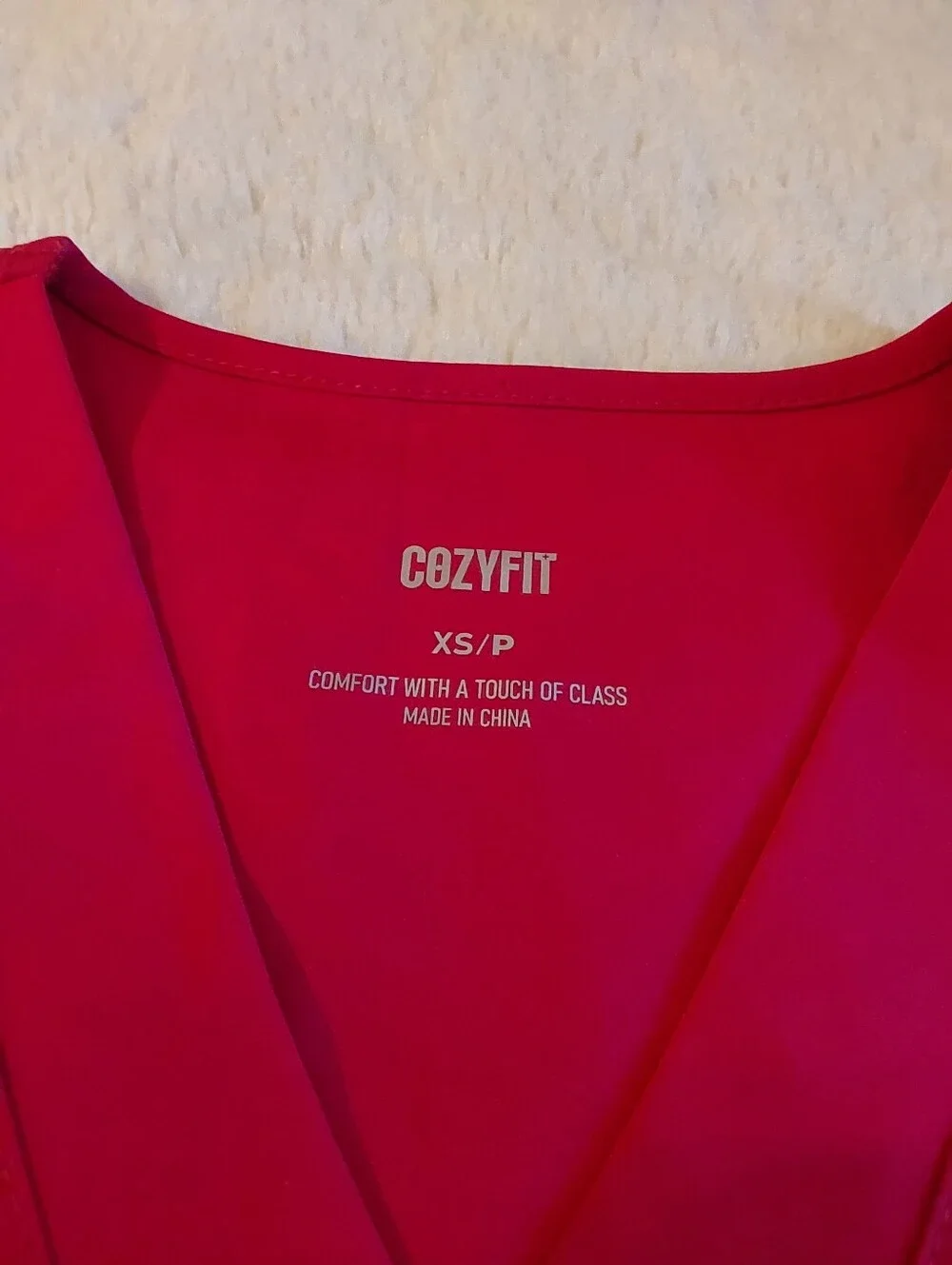 🌺 NWT Cozyfit Bright Pink Medical Scrub Set - Picture 6 of 15